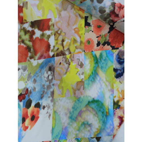 Tecido Crepe Chiffon Italiano Flores em Aquarela Colorida