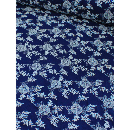 Tecido Linho Misto Bordado Floral Branco e Azul