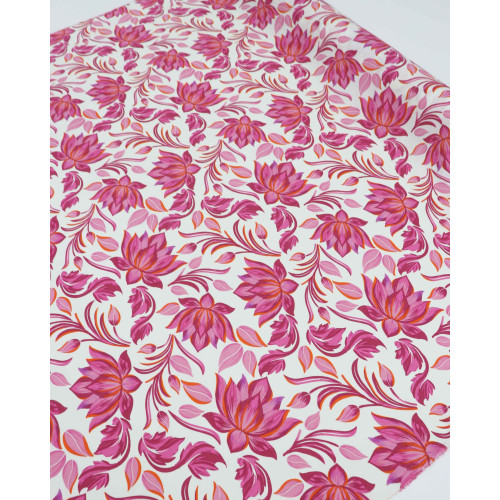 Tecido Viscose Macro Flor de Lótus Rosa e Offwhite