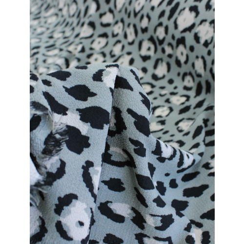 Tecido Crepe Bubble com Elastano Animal Print Tons de Cinza