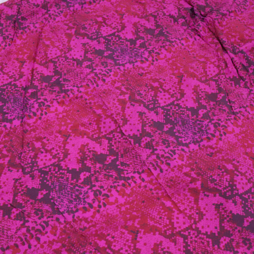 Tecido Viscose Animal Print Pixels Rosa