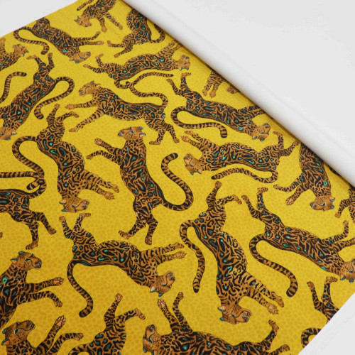 Tecido Suede Italiano Animal Print Leopardo e Dourado