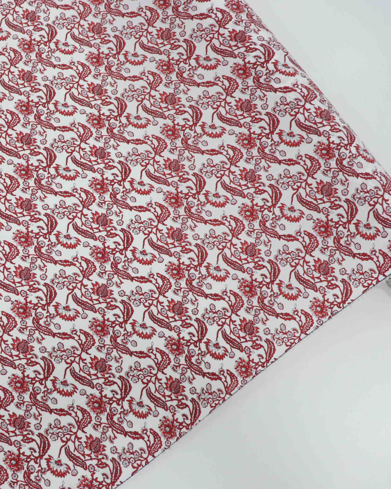 Tecido Viscose Italiano Flores Dviersas Vermelho e Branco