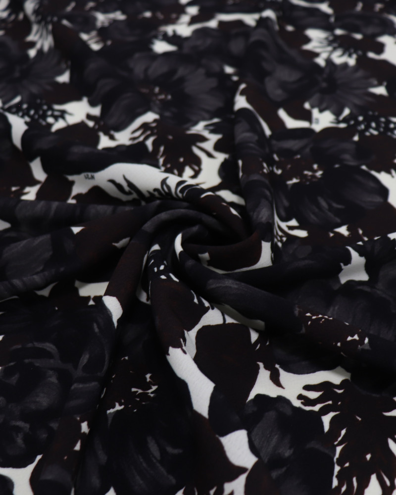 Tecido Crepe Koshibo Italiano Rosas Negras e Offwhite