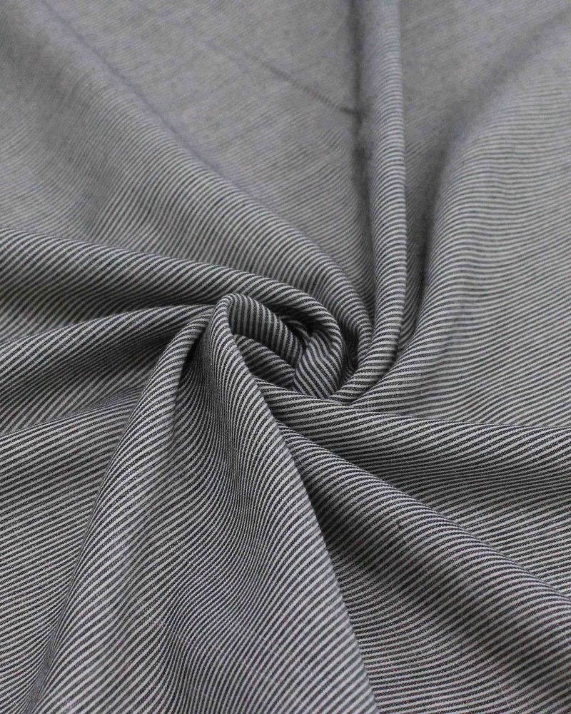 Tecido Cambraia Mista de Algodão Flamê Risca de Giz Preto