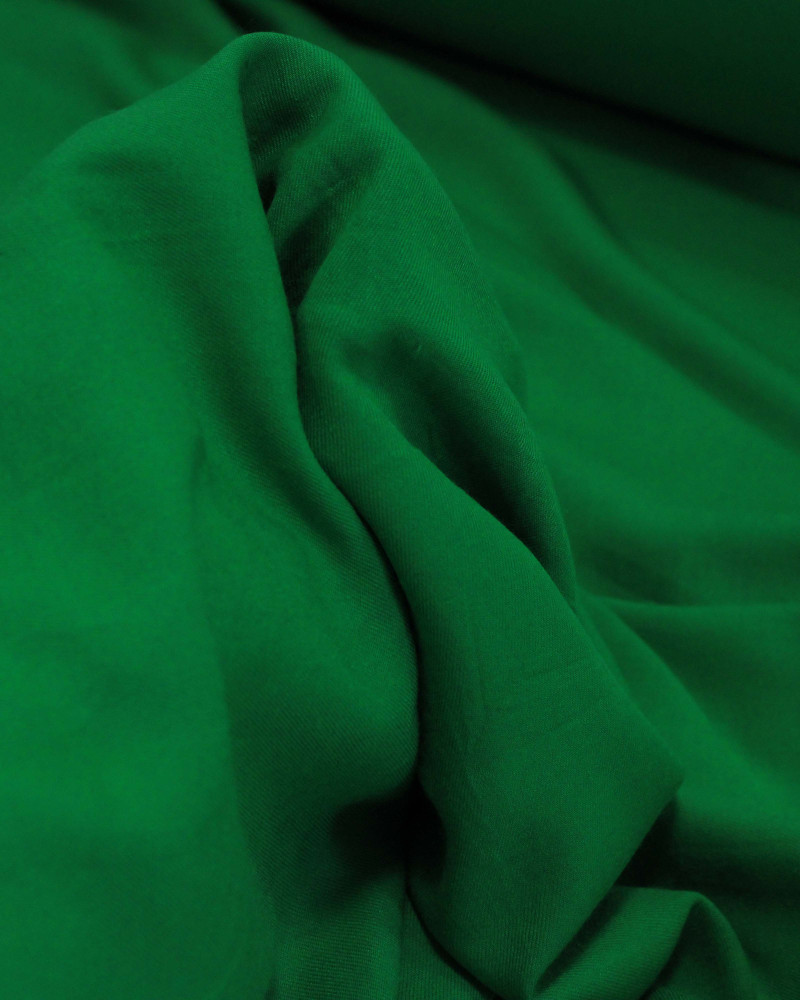 Tecido Viscose Sarjada Verde Folha