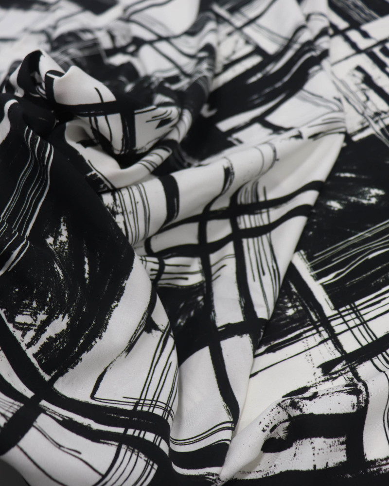 Tecido Viscose Italiano Estampa Geométrica Abstrata Preto e Offwhite
