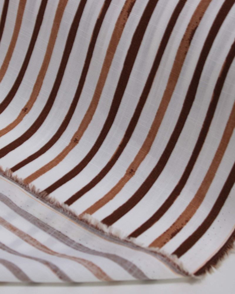 Tecido Viscose Texturizada Listras Tons de Marrom e Branco