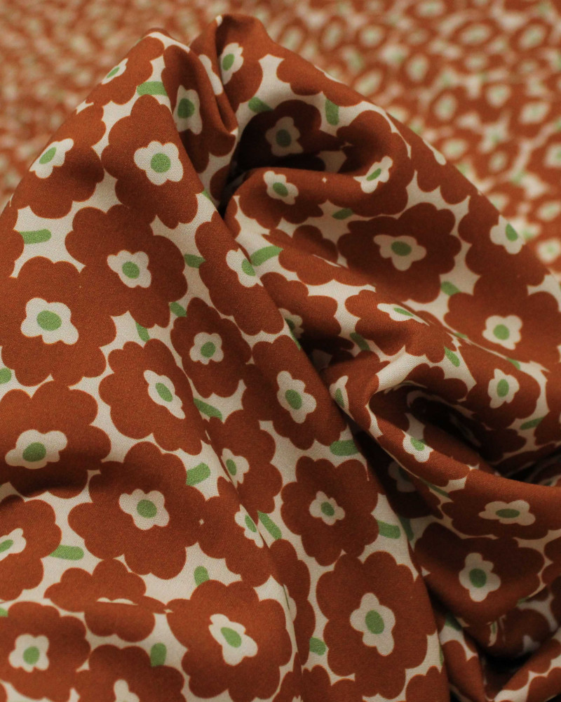 Tecido Viscose Premium Campo Floral Abstrato Verde, Marrom e Creme