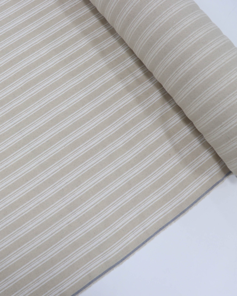 Tecido Linho Misto Maquinetado Multi Listras Offwhite e Cru