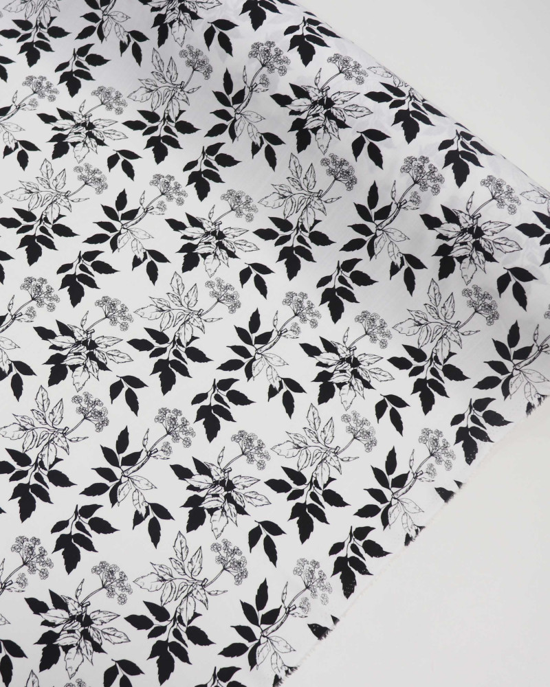 Tecido Viscose Texturizada Ramos de Folhas e Flores P/B