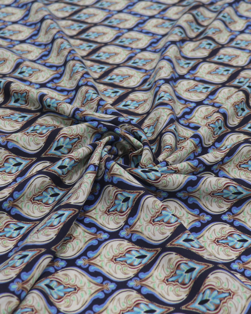 Tecido Viscose Italiano Estampa Desenho Indiano Tons de Azul