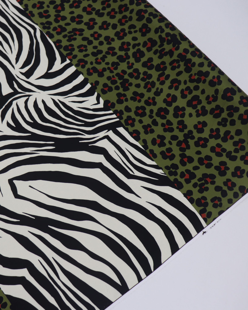 Tecido Tricoline Italiano Animal Print em Recortes