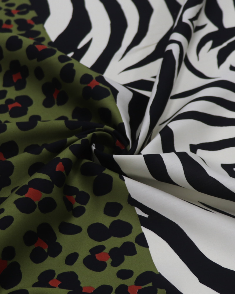 Tecido Tricoline Italiano Animal Print em Recortes