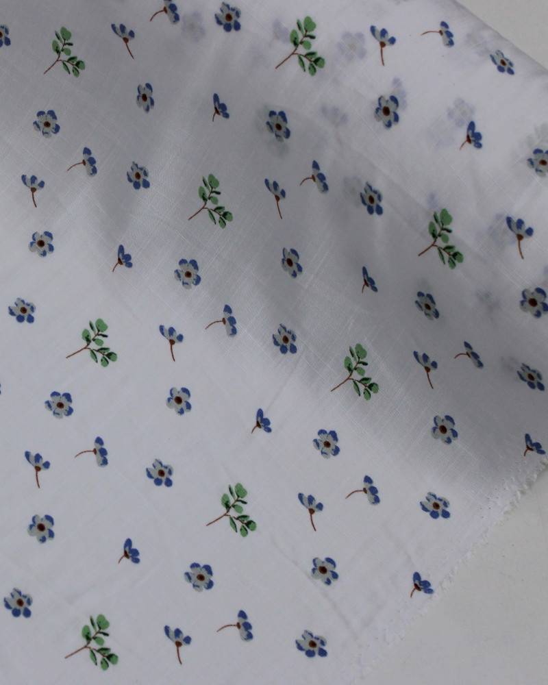 Tecido Viscose Texturizada Micro Ramos e Flores Verde, Azul e Branco