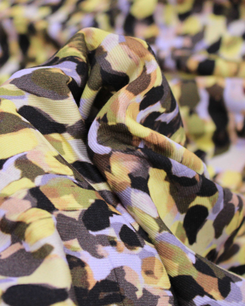 Tecido Viscose Mista Premium Pingos Abstratos Sobrepostos Colorido