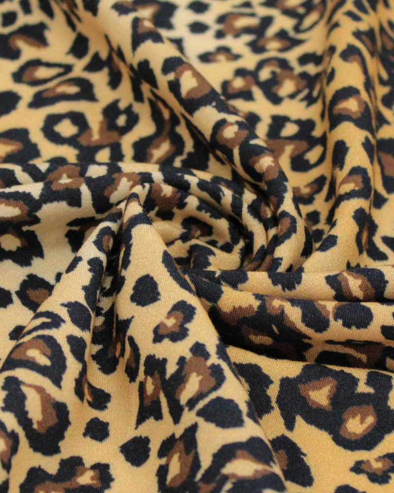Tecido Viscose Premium Animal Print Preto e Tons de Marrom