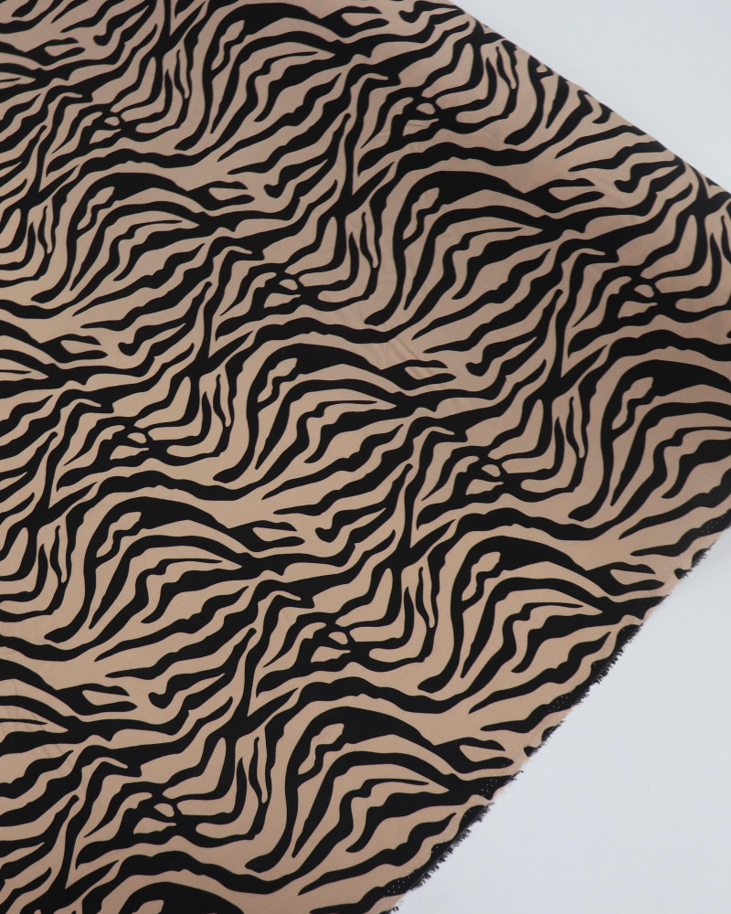 Tecido Viscose Animal Print Nude e Preto