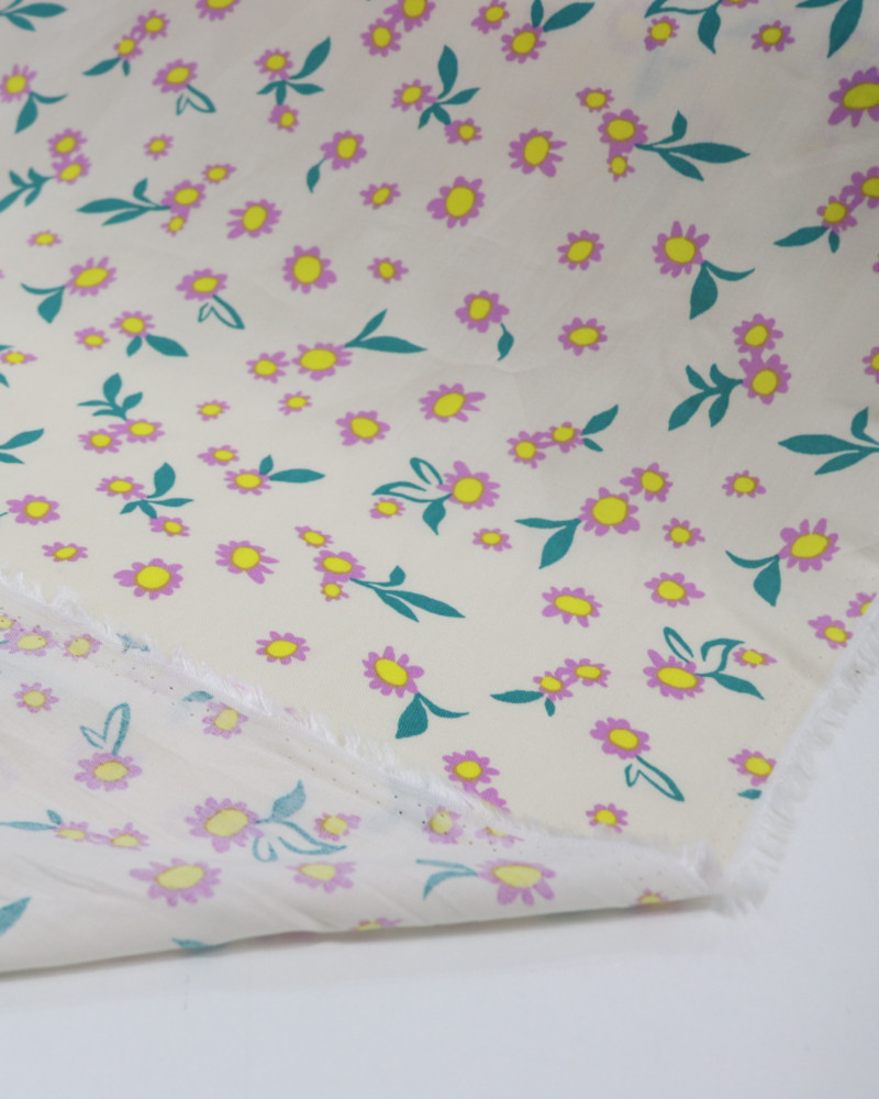 Tecido Viscose Tapete Floral Amarelo, Lilás e Pêssego