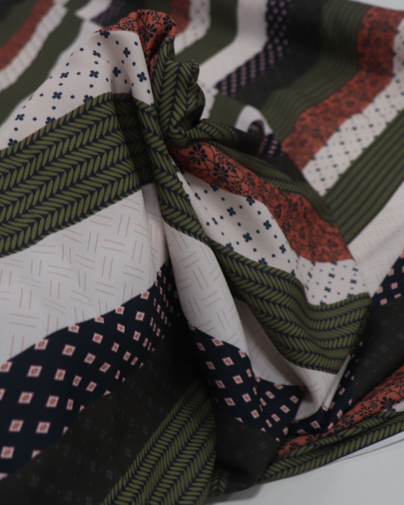 Tecido Crepe Salinas Italiano Listras Multi Estampadas