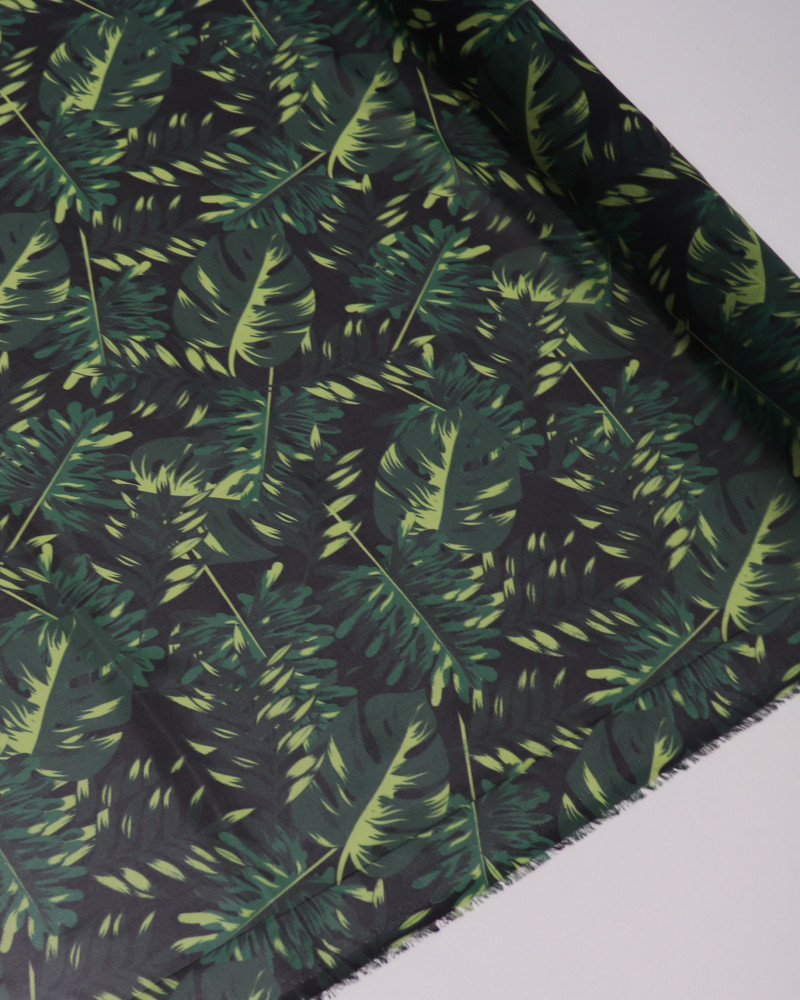 Tecido Crepe Chiffon Italiano Costela de Adão Tons de Verde e Preto