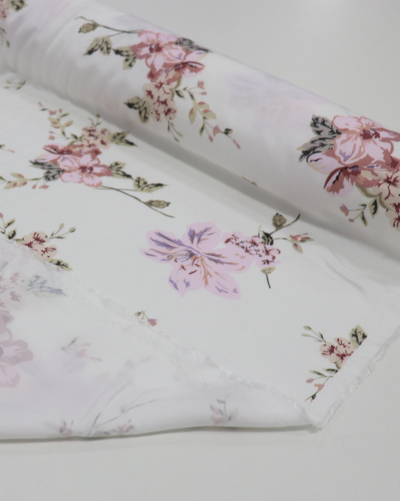Tecido Viscose Sarjada Italiano Buquê Floral Tons de Rosa e Branco