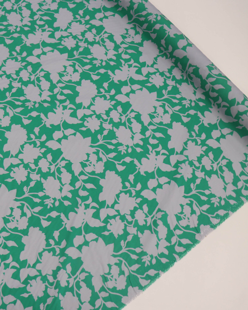Tecido Viscose Italiano Ramos Florais Abstratos Cinza e Verde
