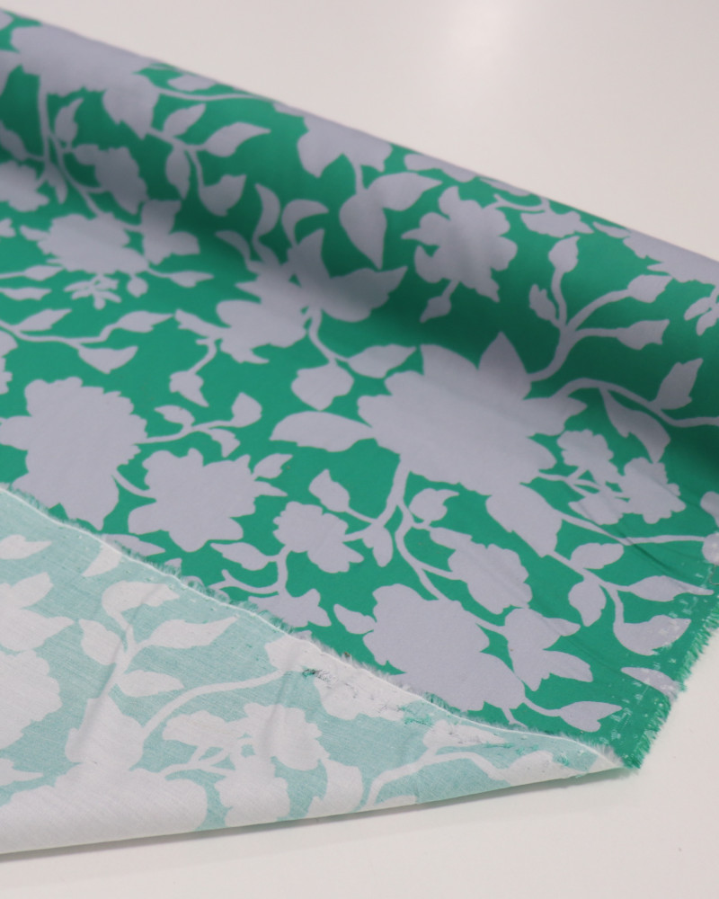 Tecido Viscose Italiano Ramos Florais Abstratos Cinza e Verde