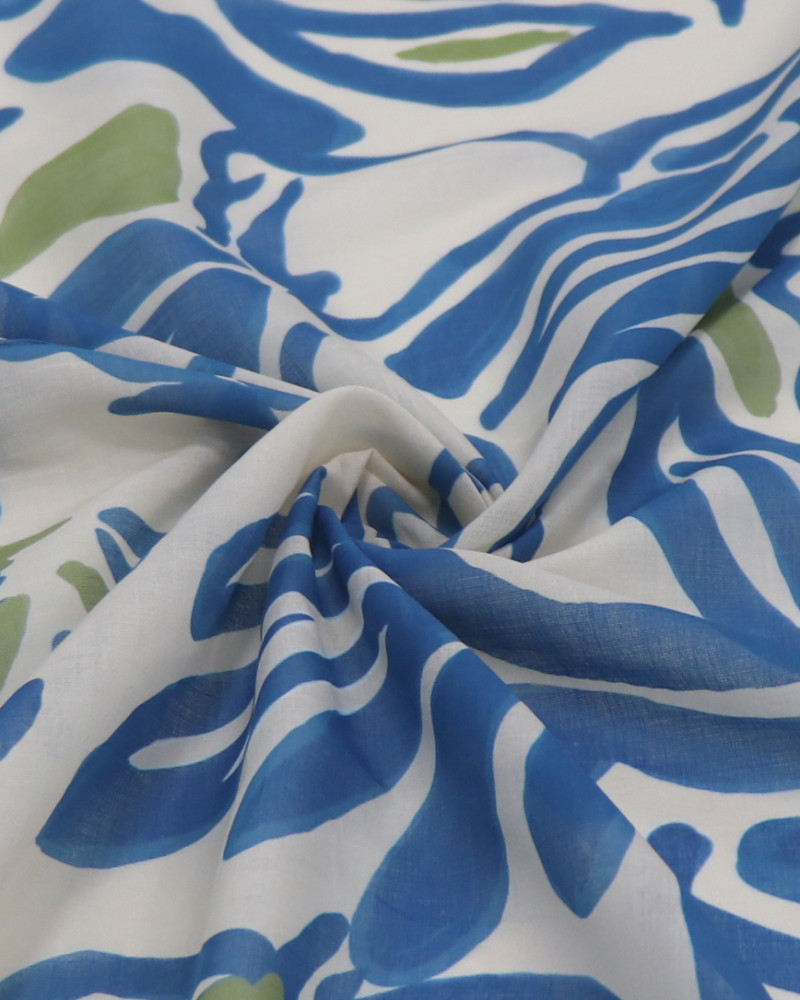 Tecido Cambraia de Algodão Italiano Rascunhos em Aquarela Verde, Azul e Creme (0.7m)