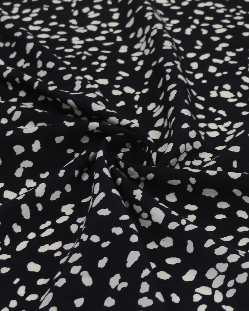 Tecido Crepe de Viscose Italiano Pingos Irregulares Creme e Preto