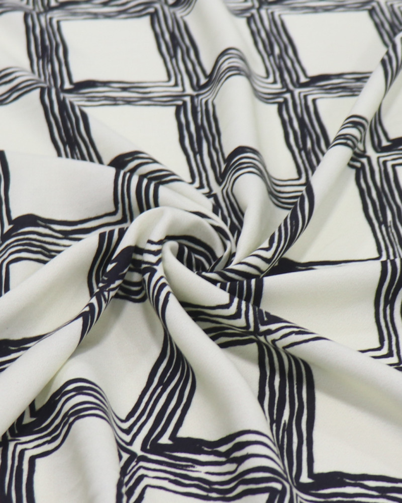 Tecido Viscose Italiano Geométrico Preto e Creme