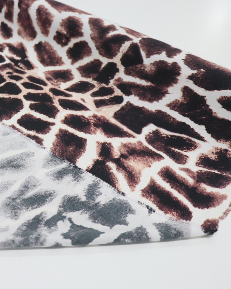 Tecido Viscose Italiano Animal Print Tons de Marrom