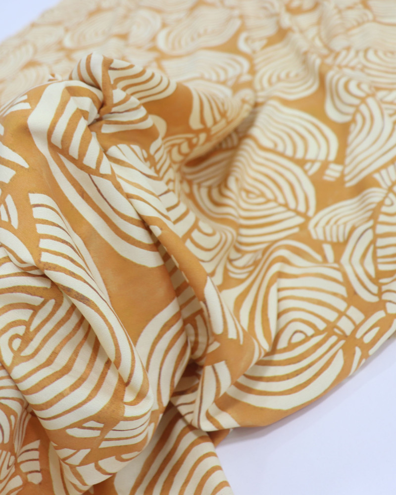 Tecido Viscose Italiano Estampa Étnica Tons de Amarelo