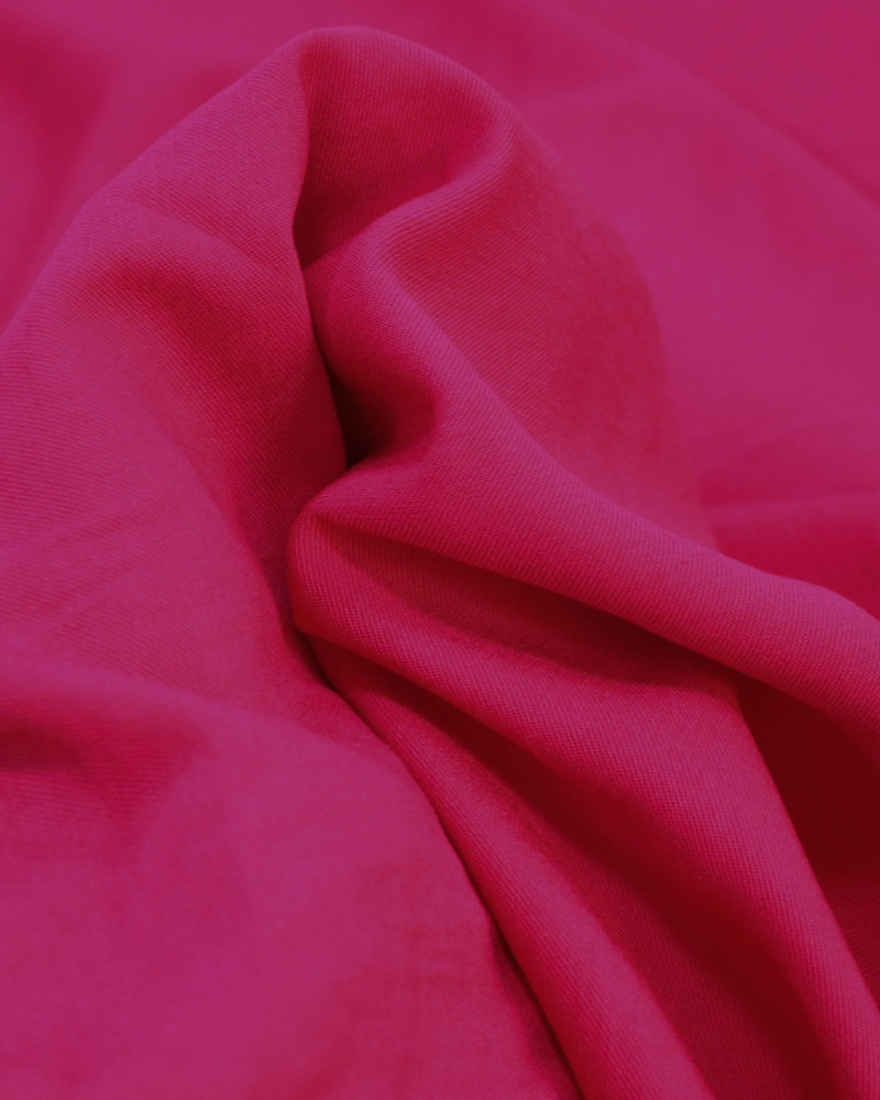 Tecido Alfaiataria de Viscose Rosa Pink