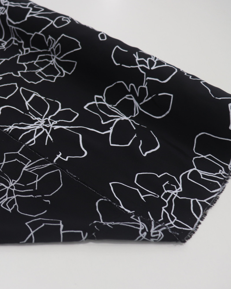 Tecido Crepe Fino Italiano Rascunho Floral Abstrato Cinza e Preto