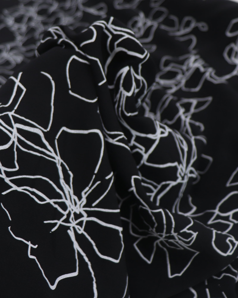 Tecido Crepe Fino Italiano Rascunho Floral Abstrato Cinza e Preto