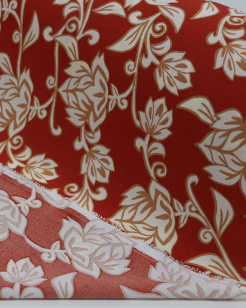 Tecido Crepe Koshibo Ramos e Flores Offwhite e Vermelho