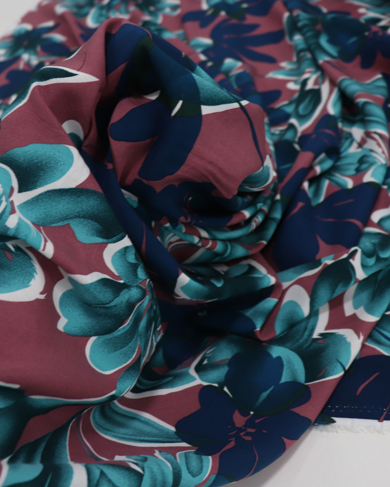 Tecido Viscose Macro Floral Verde Tiffany, Azul e Goiaba