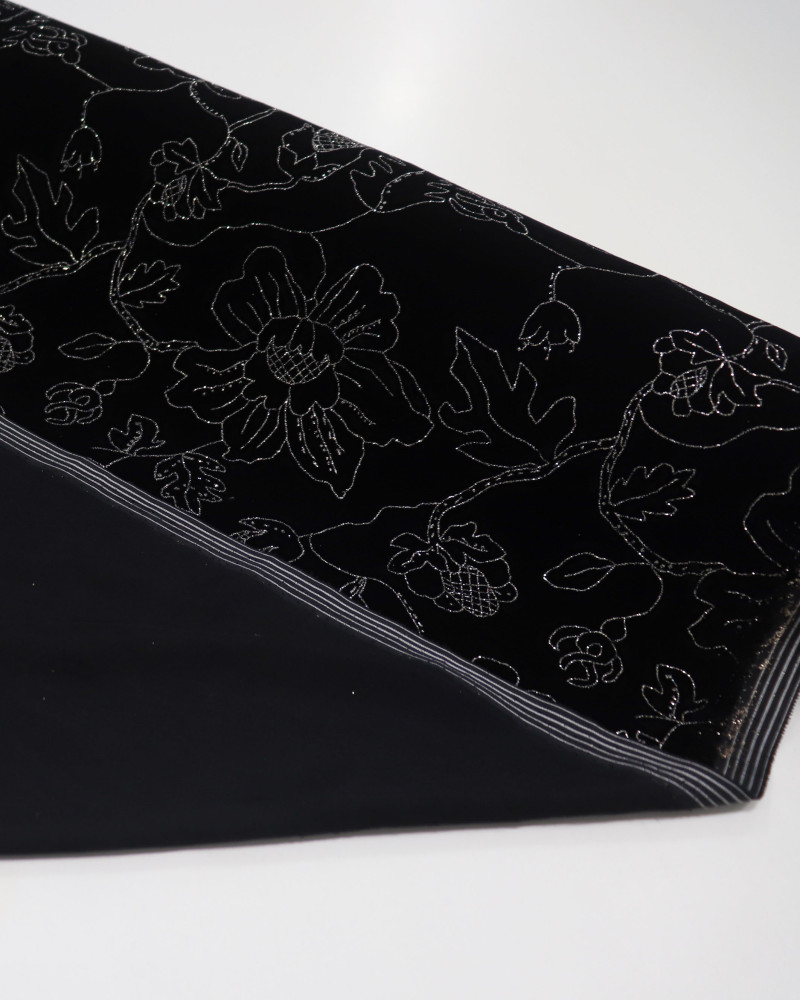 Tecido Veludo Cristal Italiano Flores com Lurex Preto