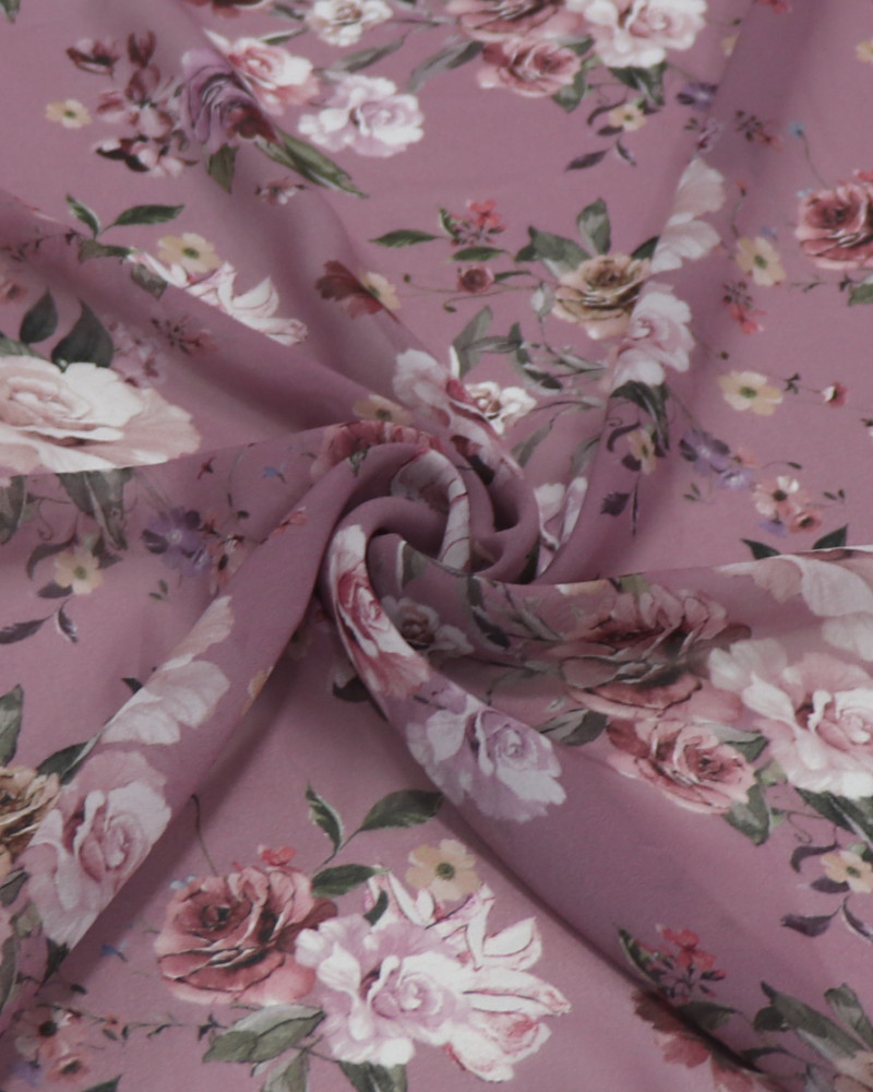 Tecido Crepe Chiiffon Italiano Buquê Floral Tons de Rosa e Framboesa