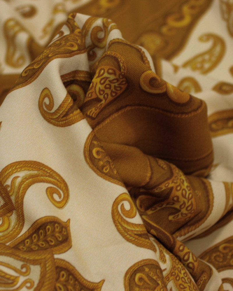 Tecido Viscose Sarjada Premium Mandalas, Cashmere e Onças em Recorte Caramelo e Creme