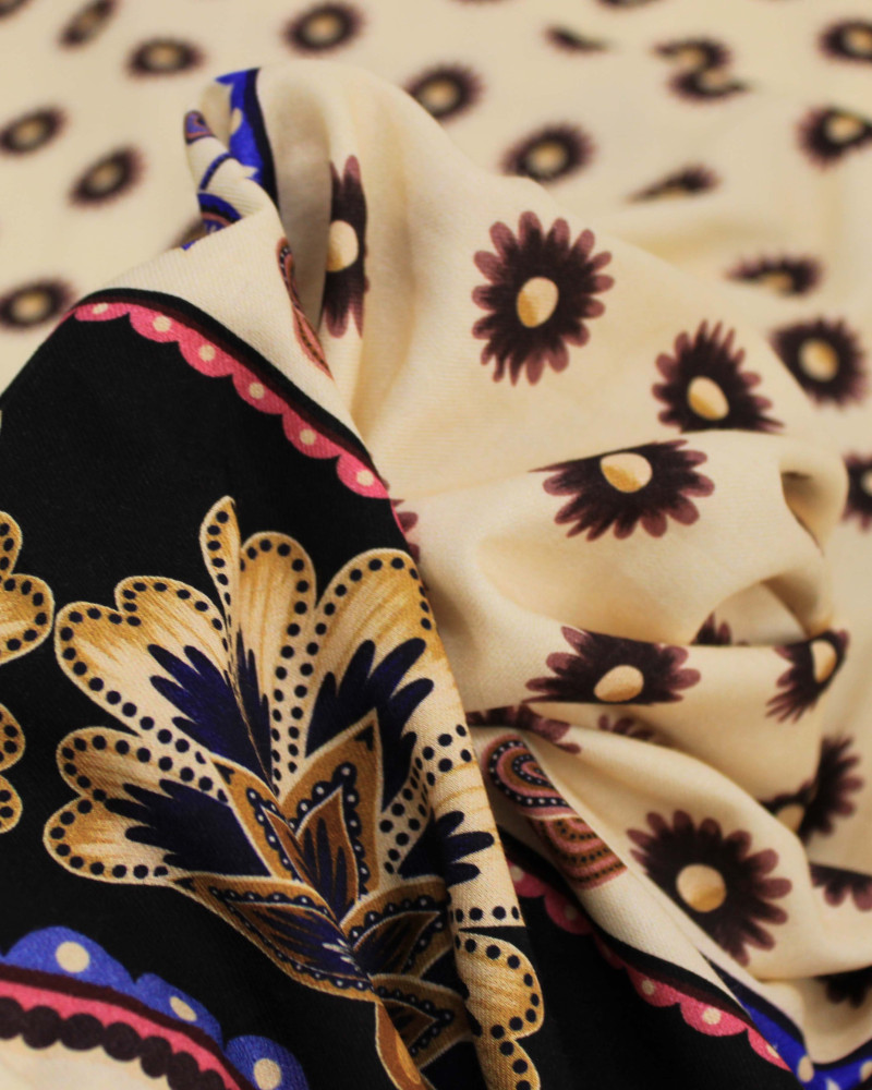 Tecido Viscose Sarjada Premium Barrado Duplo Floral Colorido e Creme