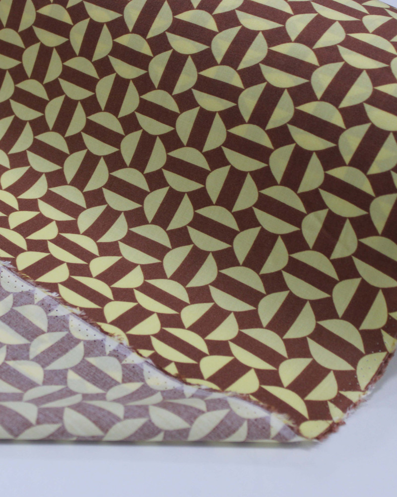 Tecido Viscose Semi Círculos Amarelo Manteiga e Castanho