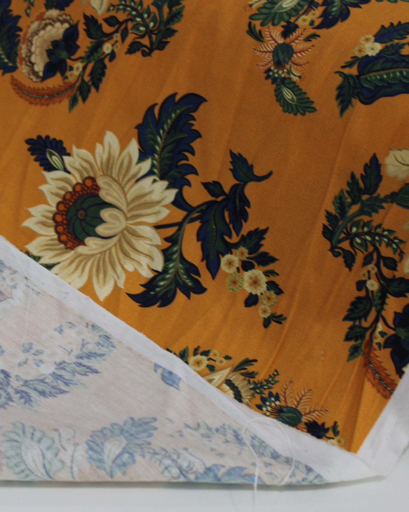 Tecido Tricoline com Elastano Premium Cashmere Floral Colorido e Argila