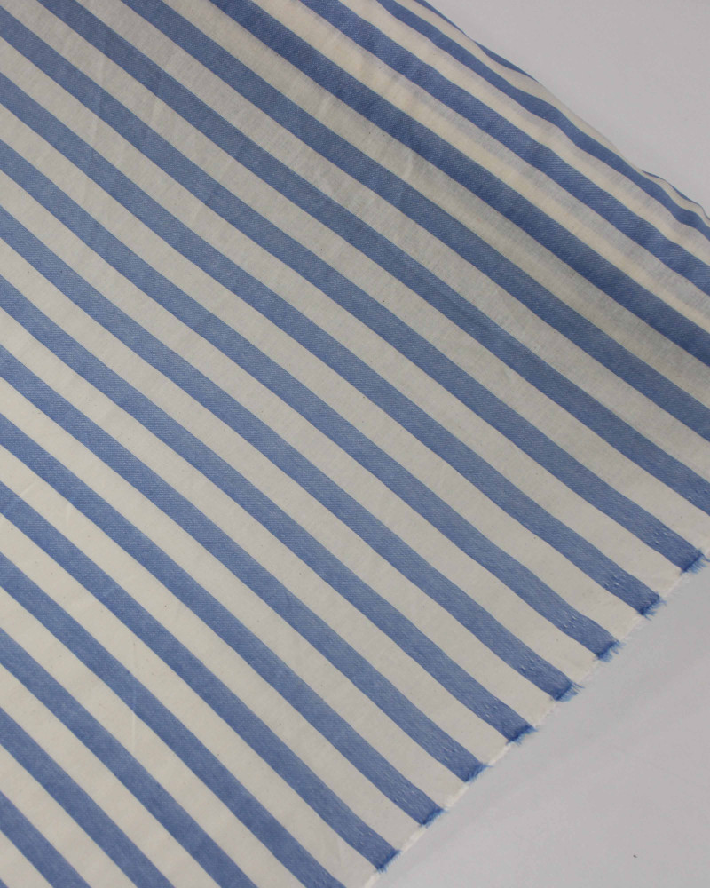 Tecido Tricoline Verano Premium Listras Verticais Azul Celeste e Offwhite