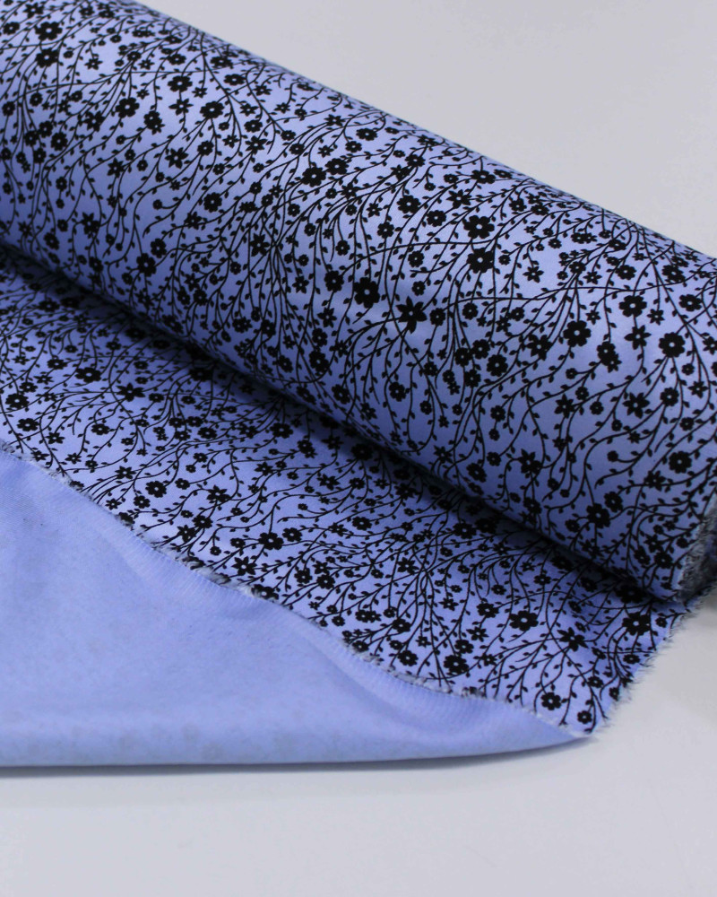 Tecido Viscose Micro Ramos Delicados Preto e Azul Ardósia