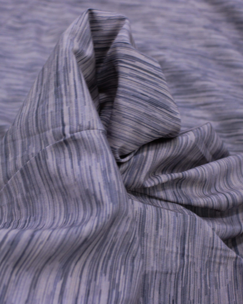 Tecido Crepe Salinas Riscos Cinza Escuro