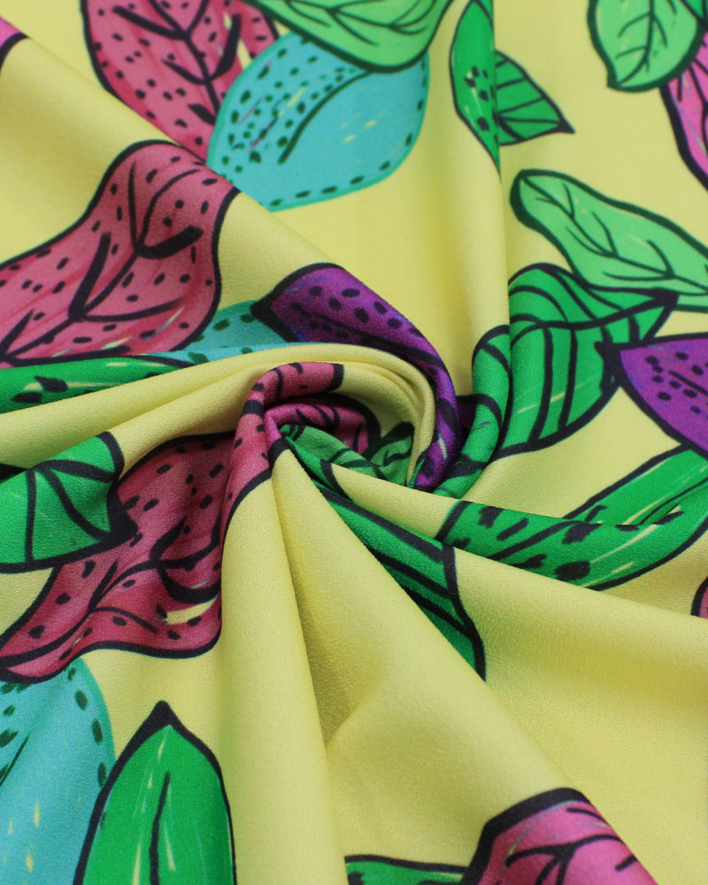 Tecido Crepe Salinas Sarjada Folhas Coloridas e Amarelo Maneiga