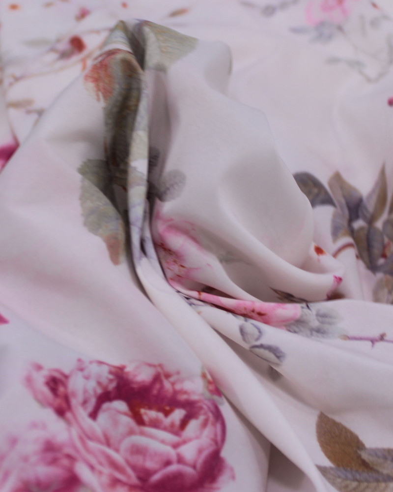 Tecido Crepe Salinas Ramos Florais Tons Pastéis de Rosa