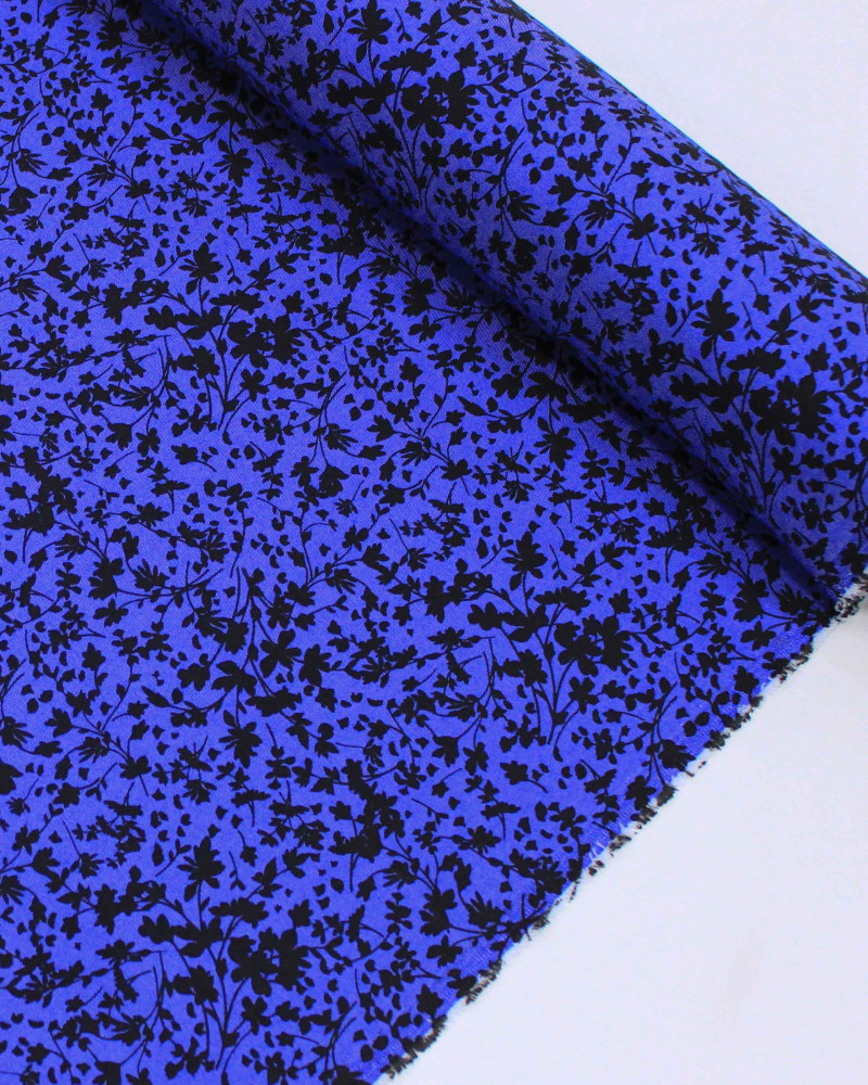 Tecido Tencel Micro Ramos Preto e Azul Bic